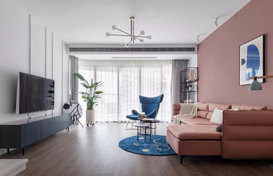 吊頂?shù)降自摬辉撗b？搞清楚這些問題，別讓家裝毀在吊頂上！