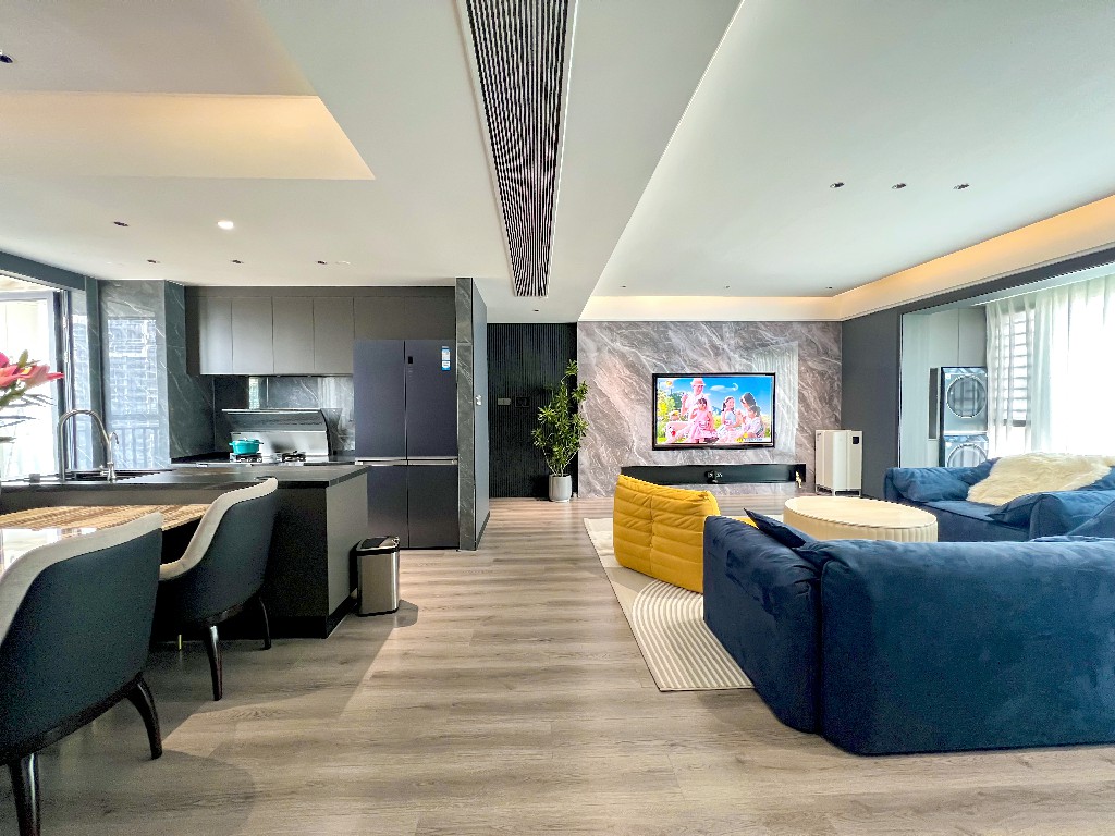 南寧新房裝修-現(xiàn)代風(fēng)格-客餐廳 南寧新房裝修-現(xiàn)代風(fēng)格-客餐廳