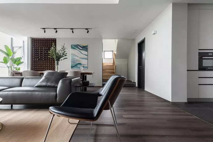 踢腳線要這么裝才好看！