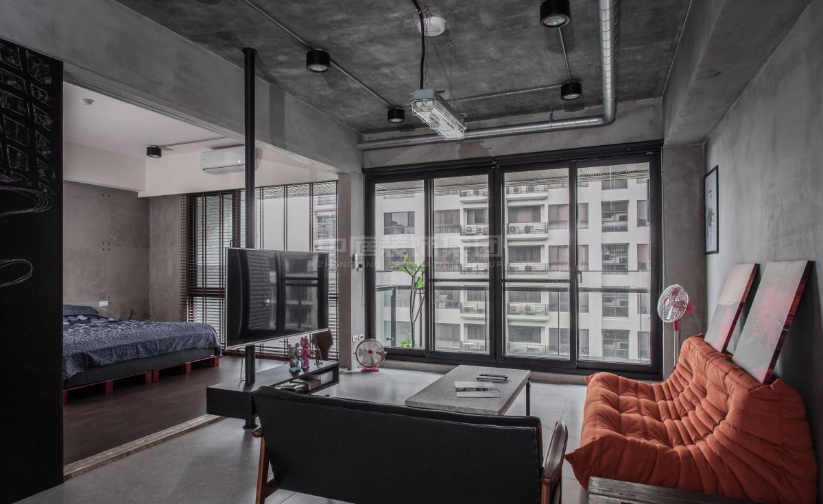 湖畔書院129m&sup2;工業(yè)風(fēng)風(fēng)格案例